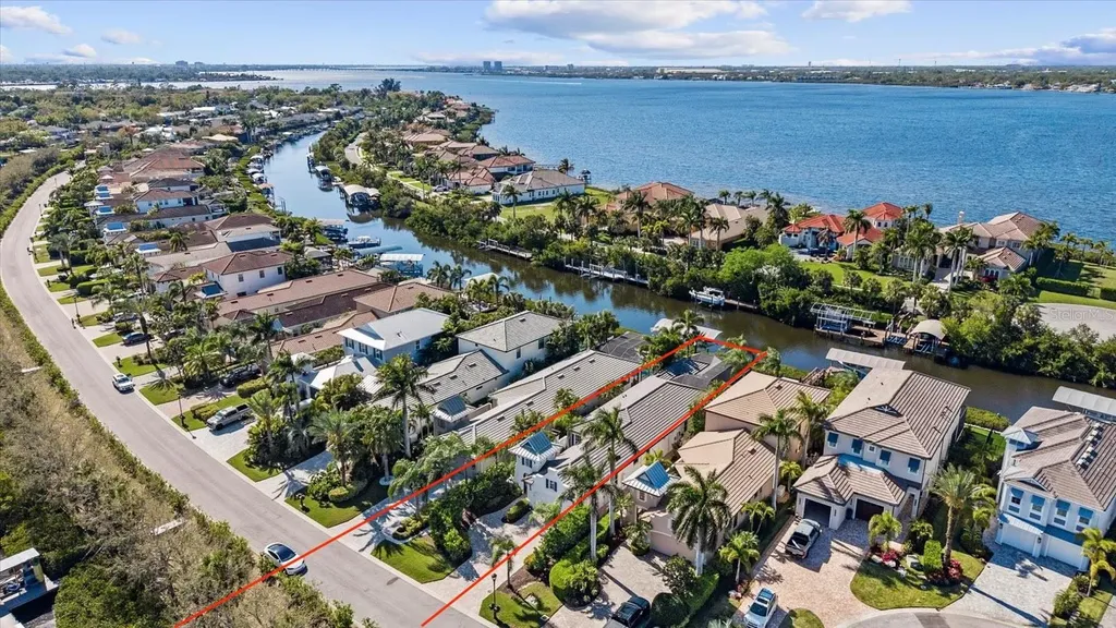 4503 5th Avenue NE Bradenton FL 34208