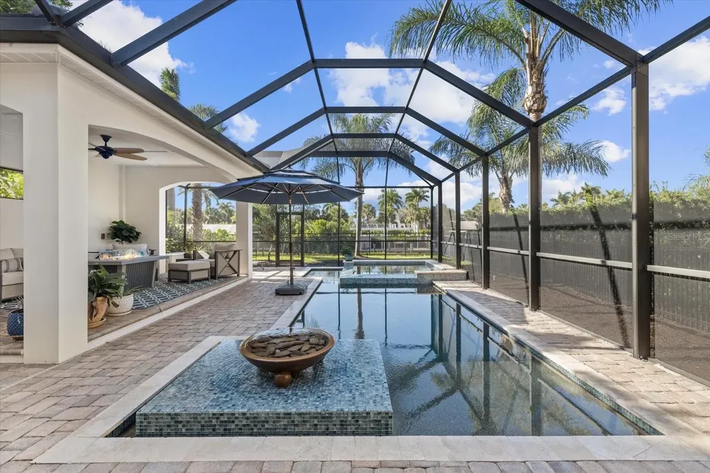 4503 5th Avenue NE Bradenton FL 34208