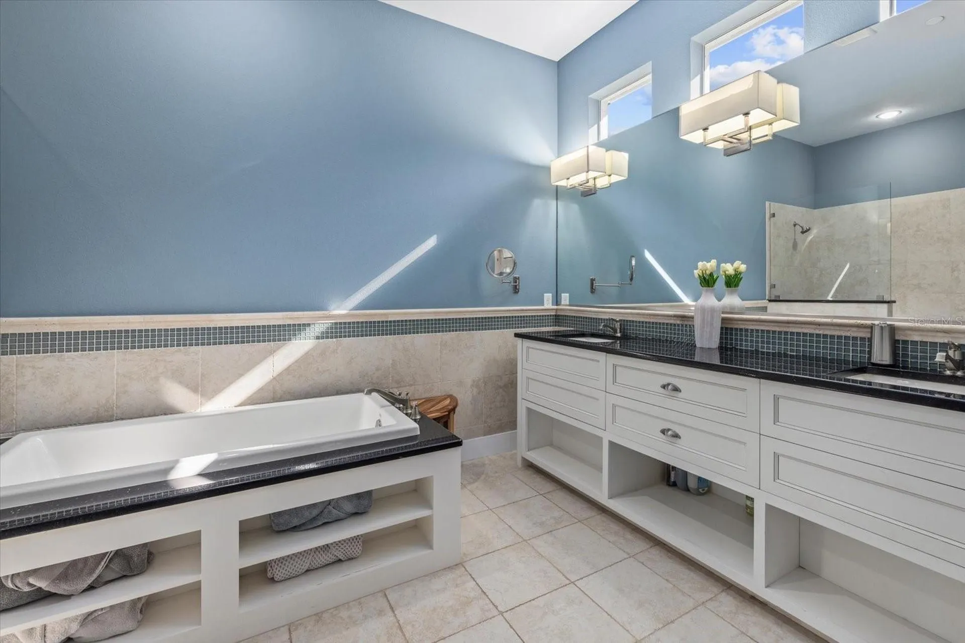 4503 5th Avenue NE Bradenton FL 34208