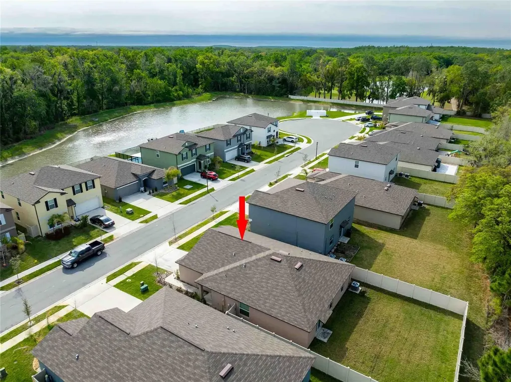 1658 Red Loop Lakeland FL 33801