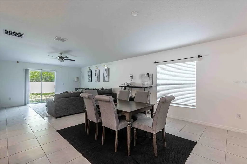 1658 Red Loop Lakeland FL 33801