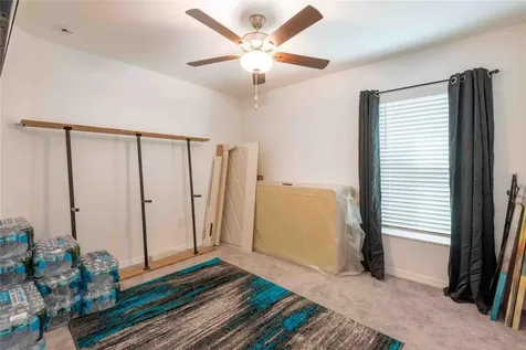 1658 Red Loop Lakeland FL 33801