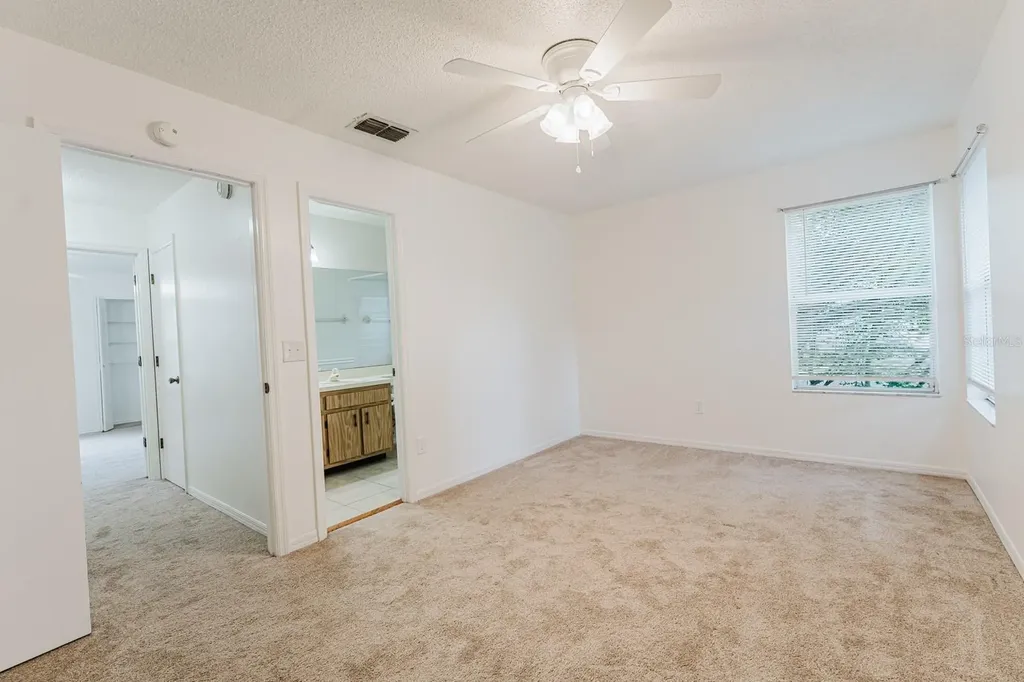 6030 Scotchwood Glen Orlando FL 32822