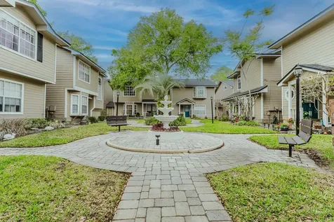 6030 Scotchwood Glen Orlando FL 32822