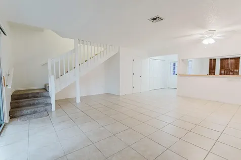 6030 Scotchwood Glen Orlando FL 32822