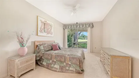3864 Chatsworth Greene Court Sarasota FL 34235
