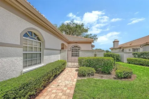 3864 Chatsworth Greene Court Sarasota FL 34235