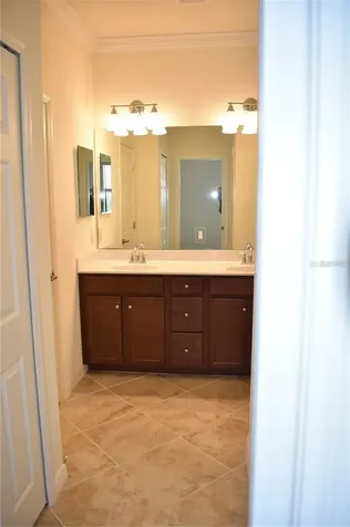 20354 Lagente Circle Venice FL 34293