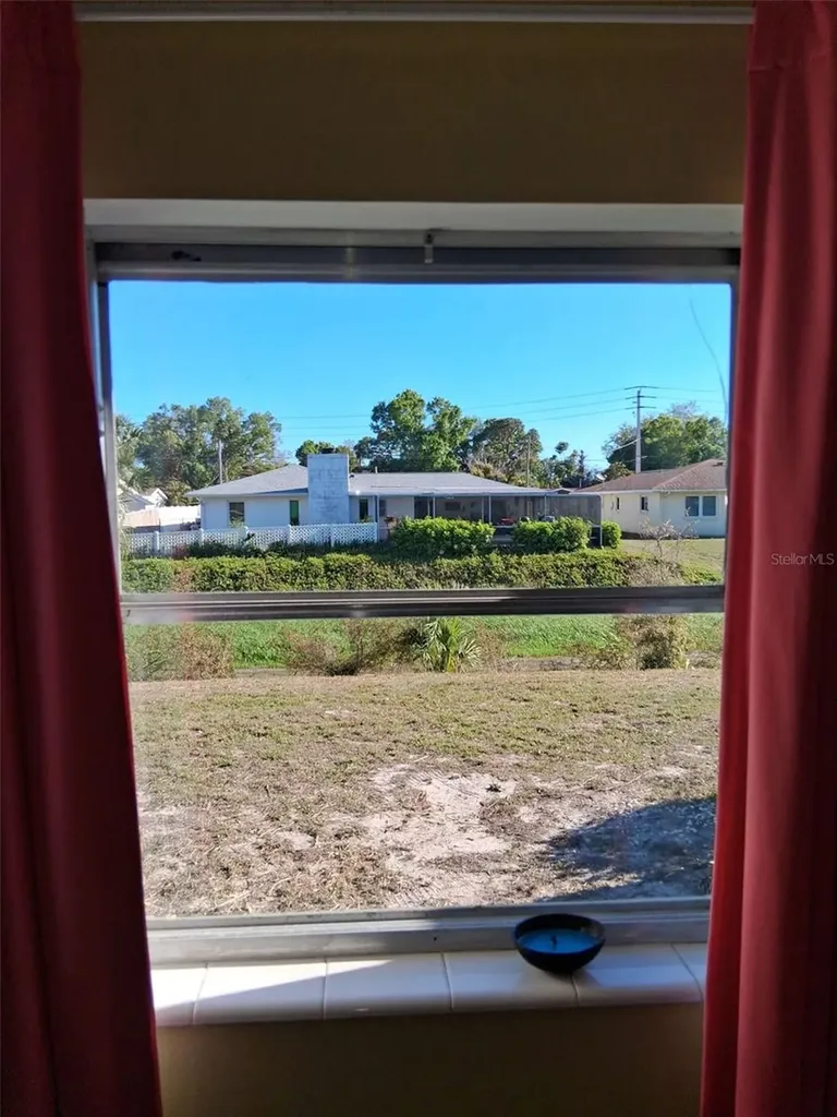 3372 Mayflower Street Sarasota FL 34231