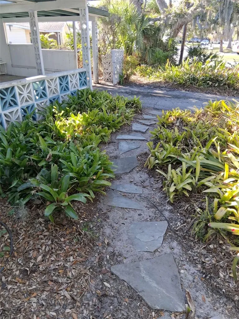 3372 Mayflower Street Sarasota FL 34231