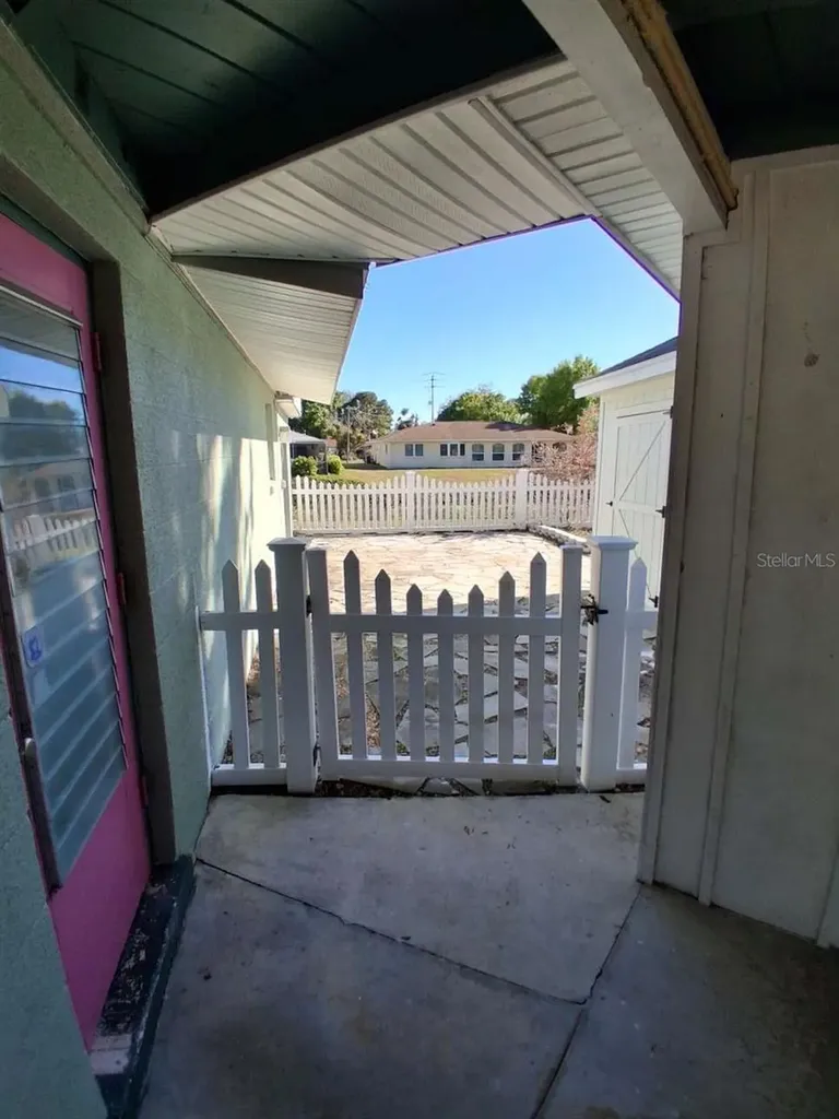 3372 Mayflower Street Sarasota FL 34231