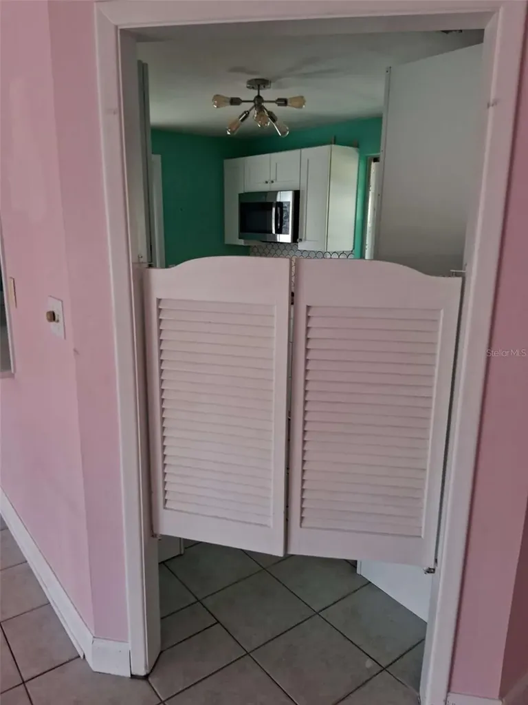 3372 Mayflower Street Sarasota FL 34231