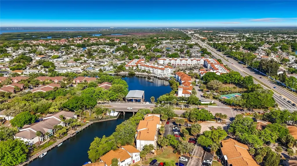 6301 Newtown Circle Tampa FL 33615
