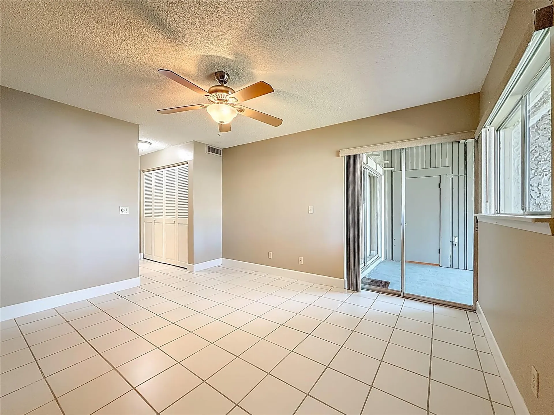 6301 Newtown Circle Tampa FL 33615
