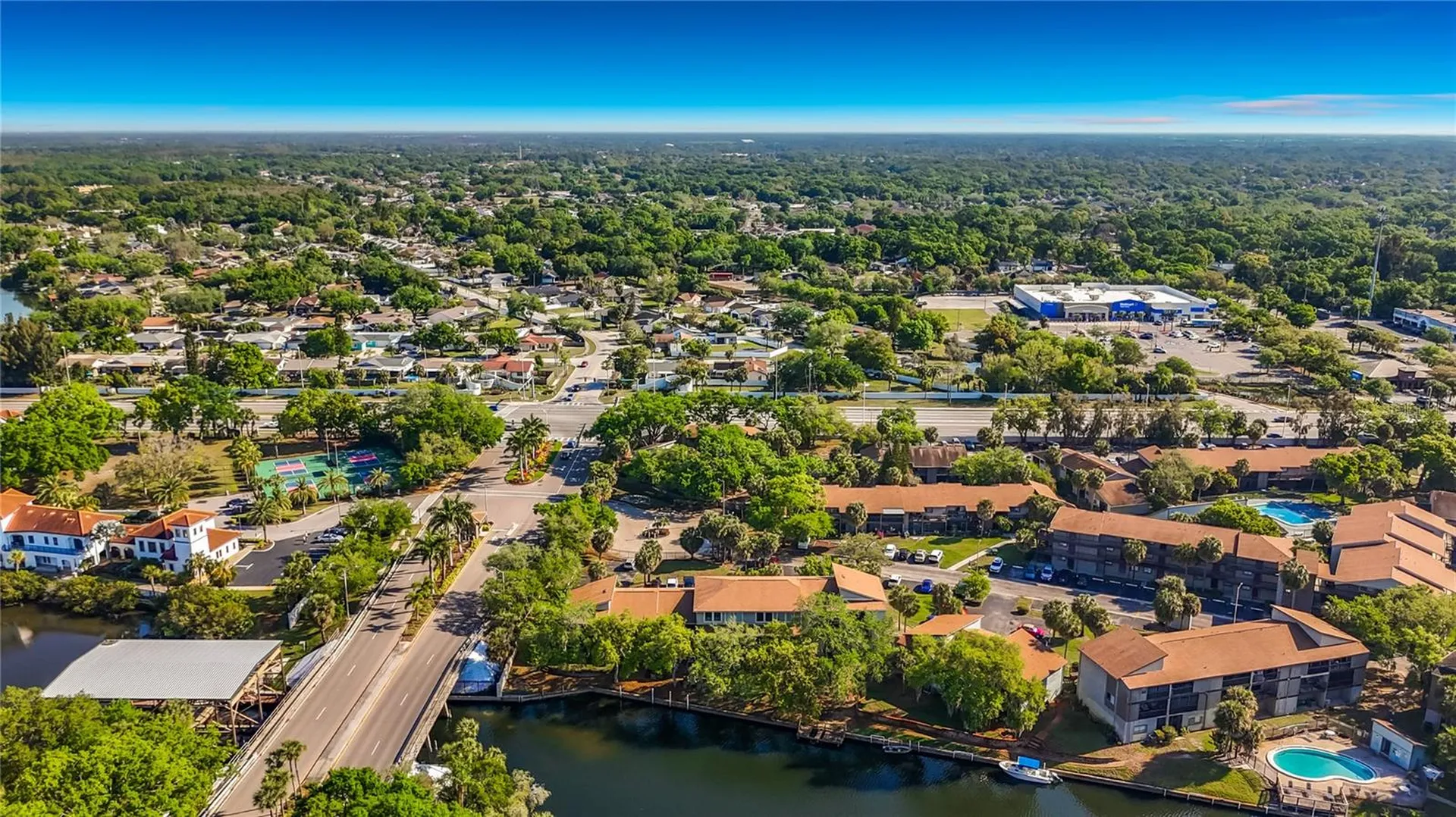 6301 Newtown Circle Tampa FL 33615
