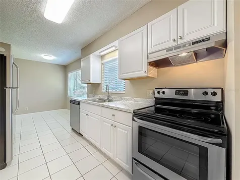 6301 Newtown Circle Tampa FL 33615