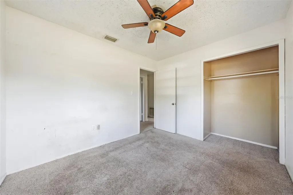 10829 Margaret Drive Tavares FL 32778