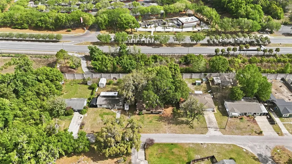 10829 Margaret Drive Tavares FL 32778