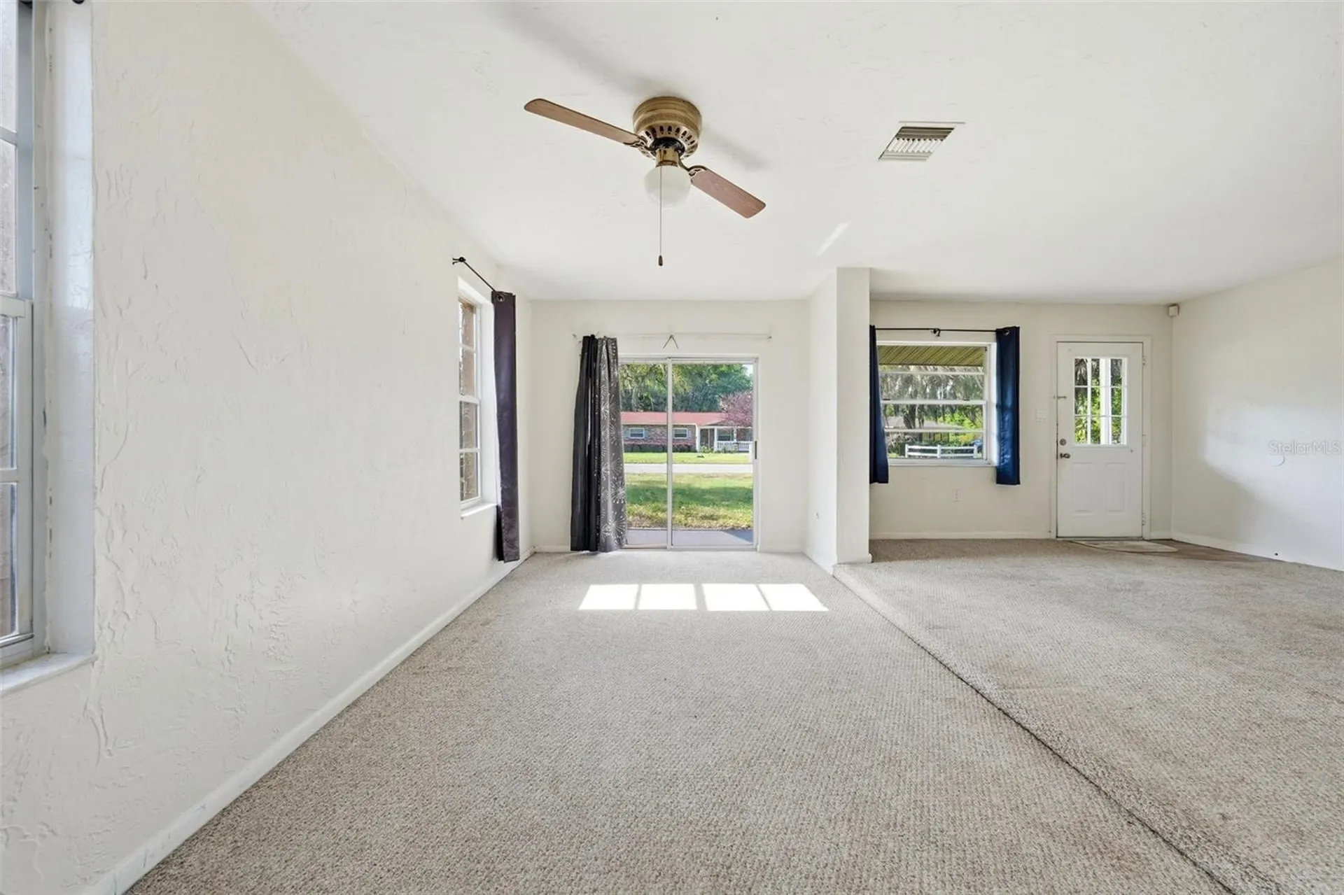 10829 Margaret Drive Tavares FL 32778