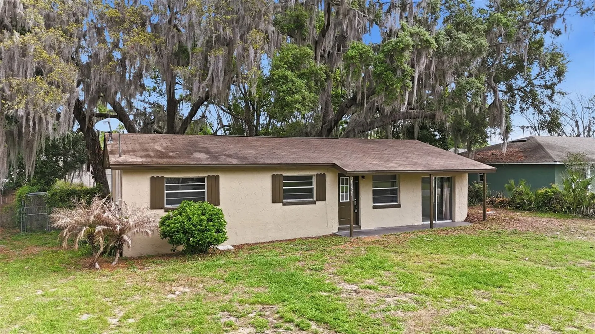 10829 Margaret Drive Tavares FL 32778