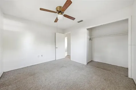 10829 Margaret Drive Tavares FL 32778