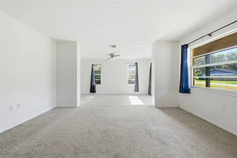 10829 Margaret Drive Tavares FL 32778