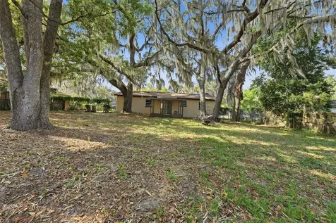 10829 Margaret Drive Tavares FL 32778