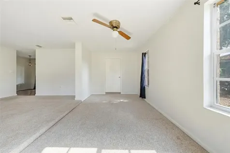 10829 Margaret Drive Tavares FL 32778