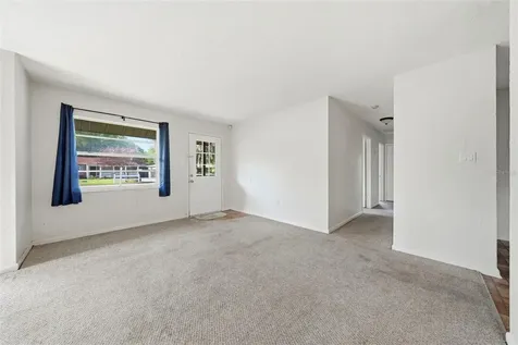10829 Margaret Drive Tavares FL 32778