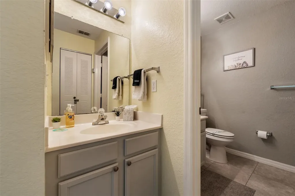4561 Yellowgold Road E Kissimmee FL 34746