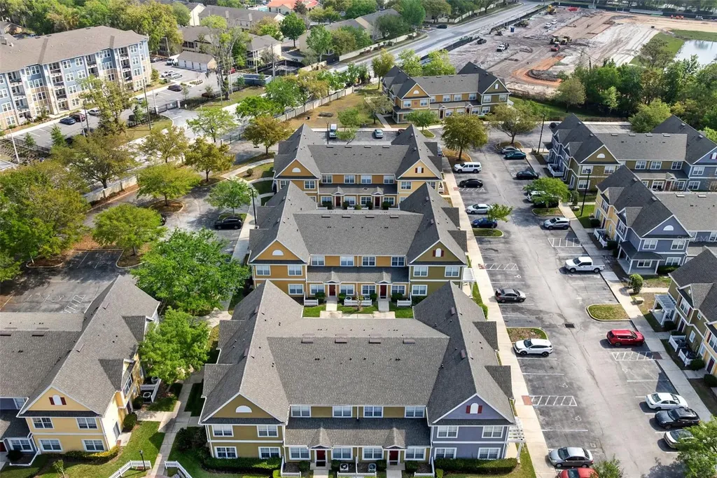 4561 Yellowgold Road E Kissimmee FL 34746