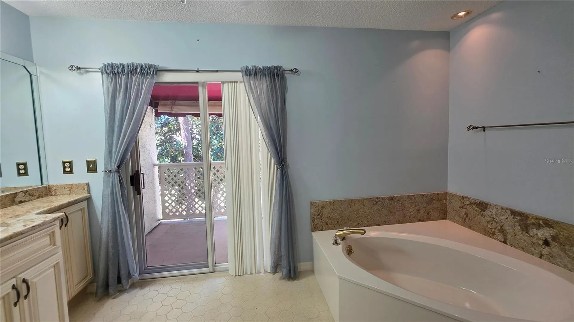 6101 34th Street W Bradenton FL 34210