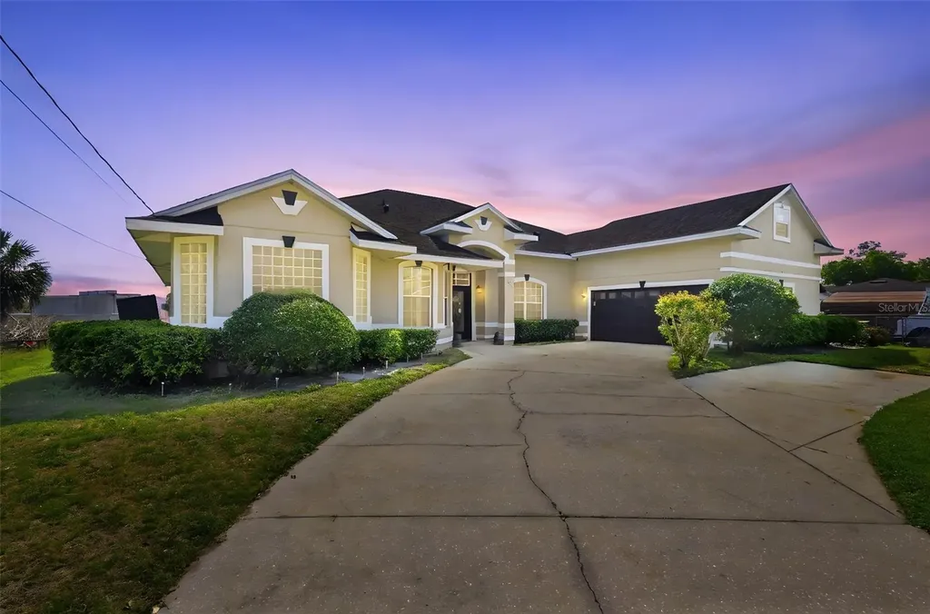 1051 Dunbar Avenue Sanford FL 32771