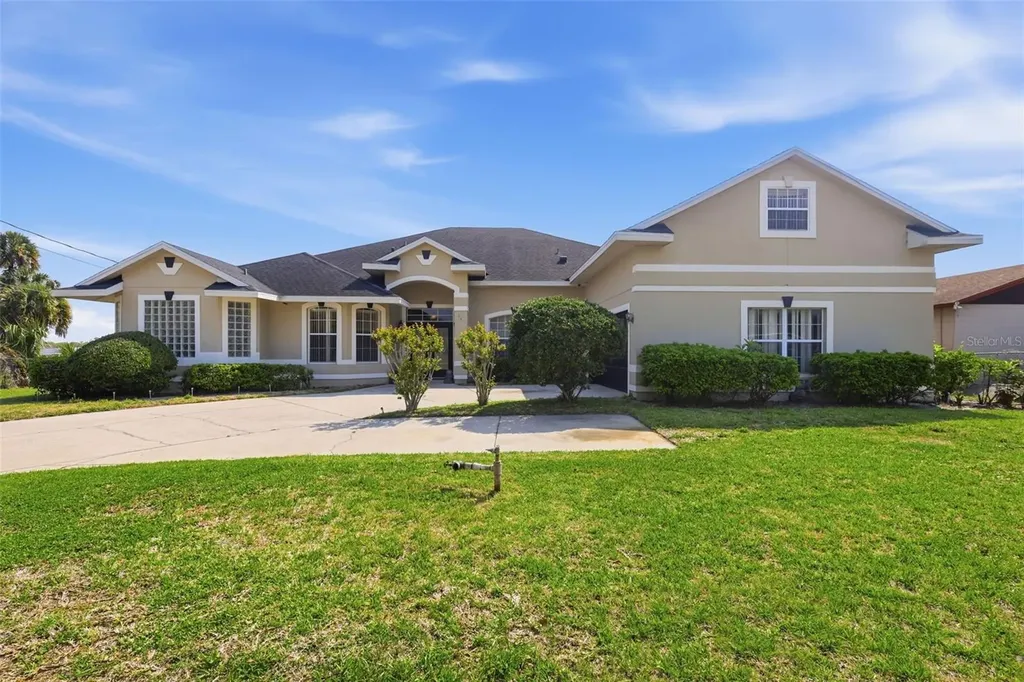 1051 Dunbar Avenue Sanford FL 32771
