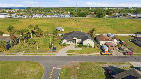 1051 Dunbar Avenue Sanford FL 32771