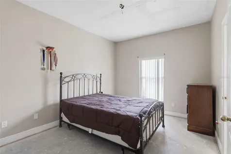 1051 Dunbar Avenue Sanford FL 32771