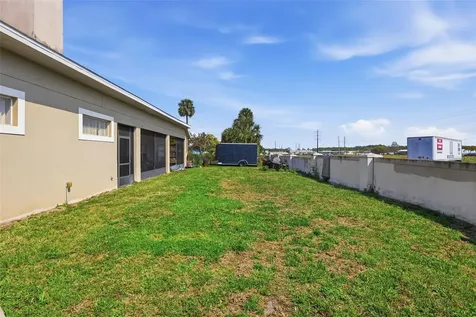 1051 Dunbar Avenue Sanford FL 32771