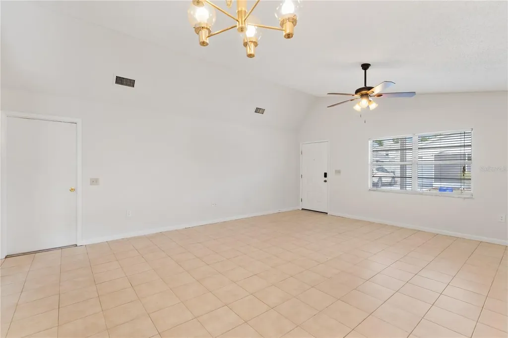 4770 Silver Circle Zephyrhills FL 33541