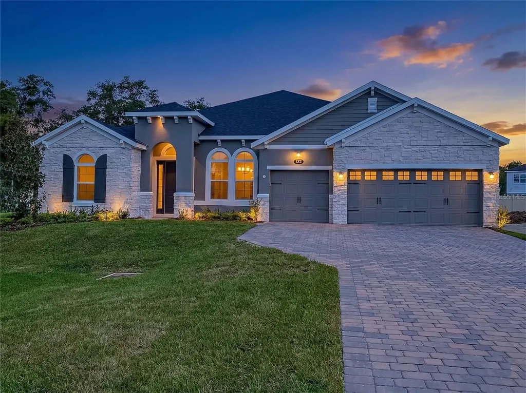 132 Lake Drive Oviedo FL 32765