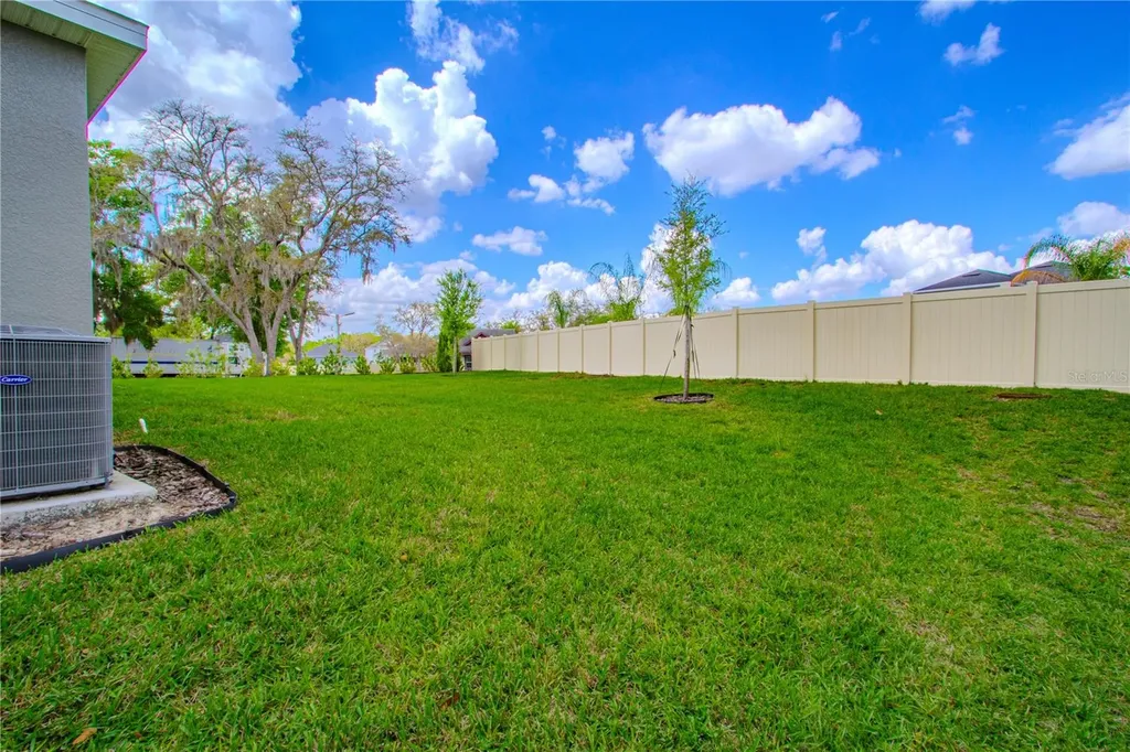 132 Lake Drive Oviedo FL 32765