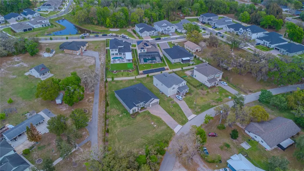 132 Lake Drive Oviedo FL 32765