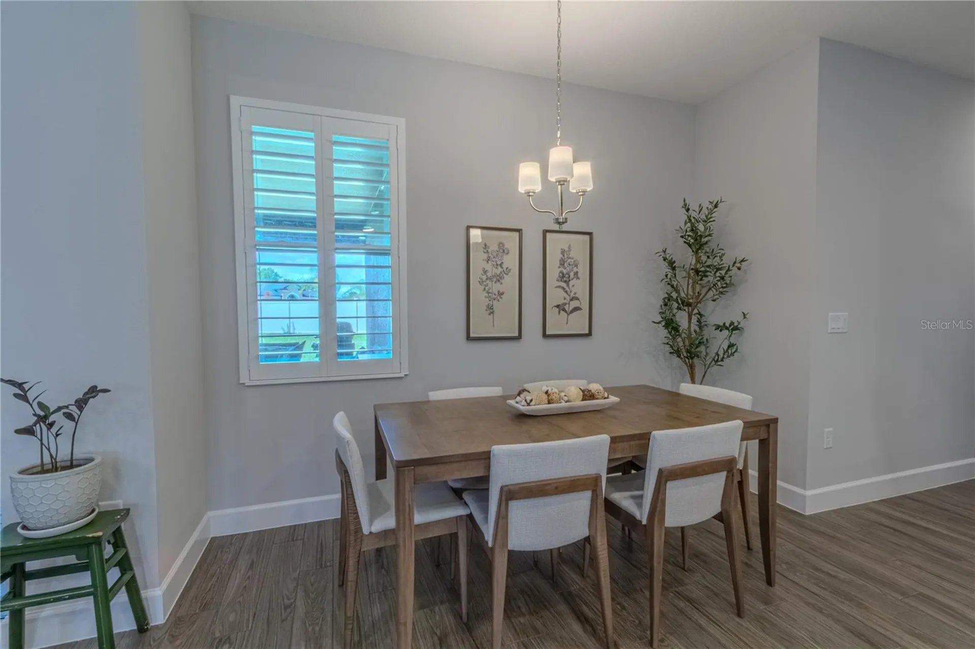 132 Lake Drive Oviedo FL 32765