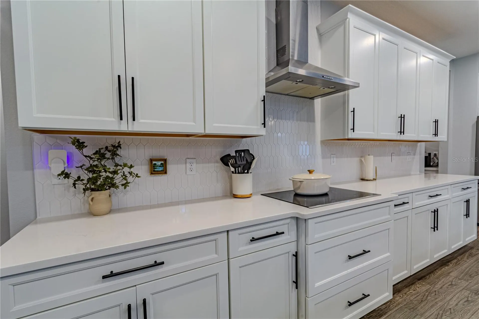 132 Lake Drive Oviedo FL 32765