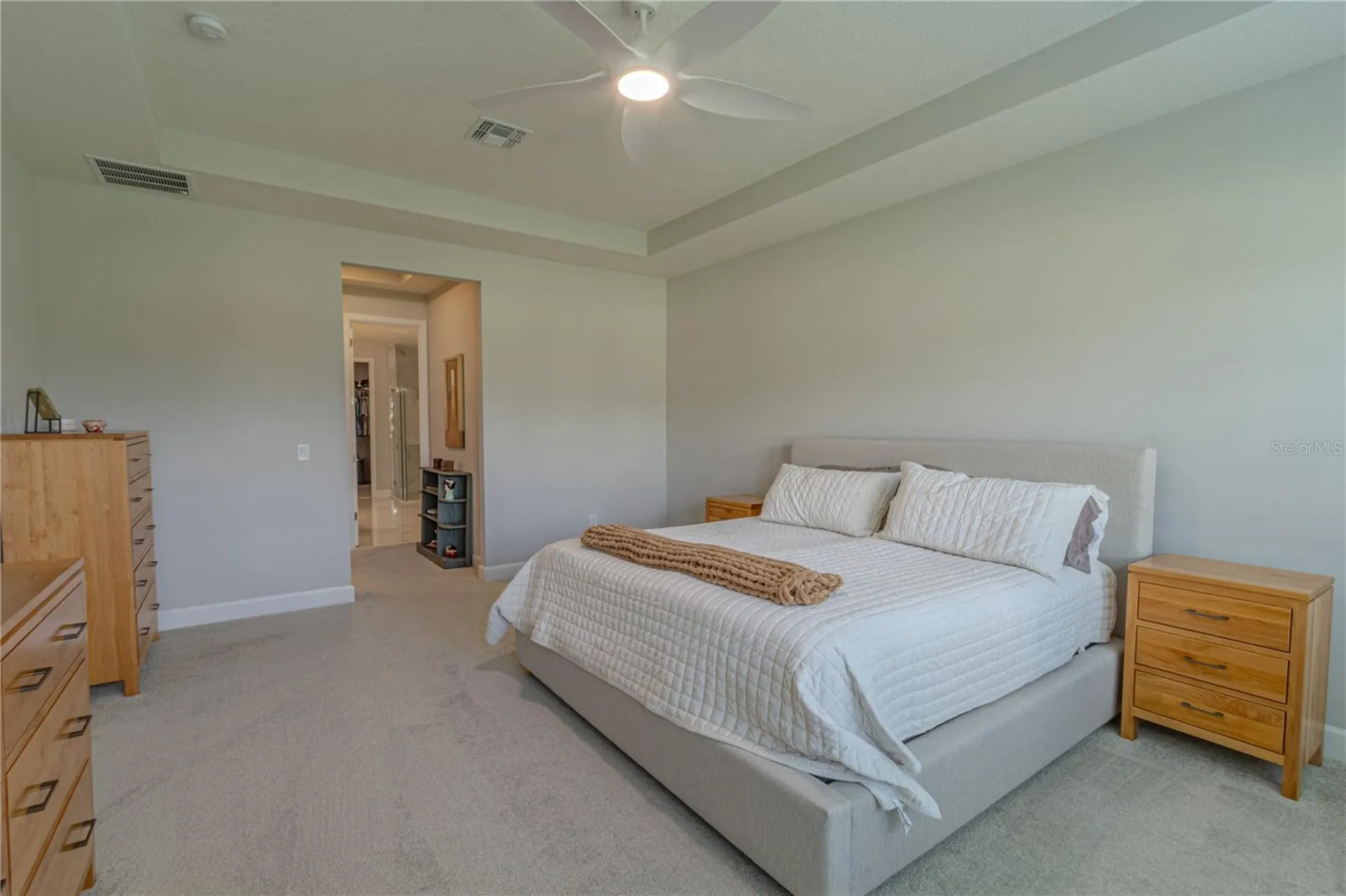 132 Lake Drive Oviedo FL 32765