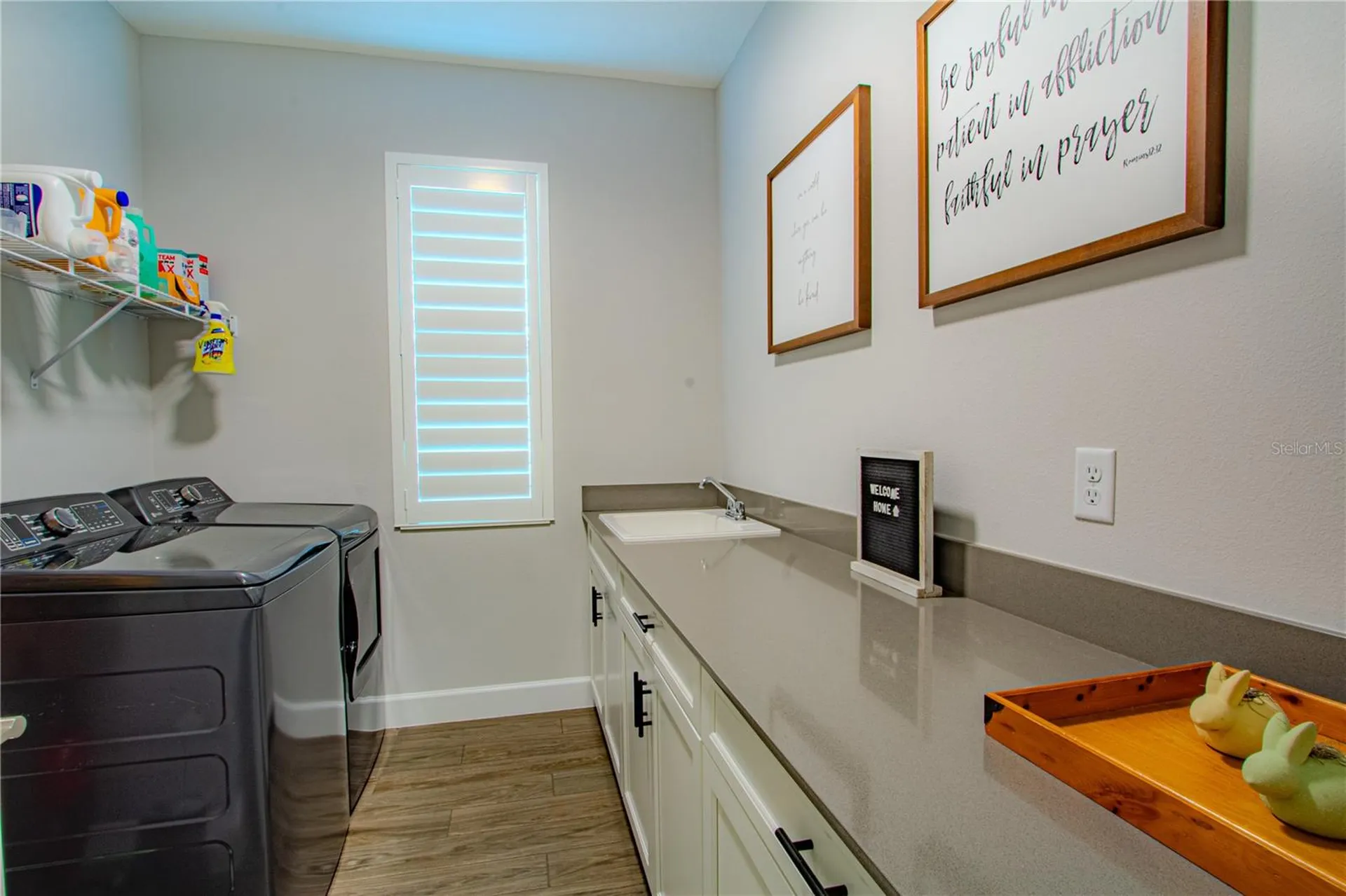 132 Lake Drive Oviedo FL 32765