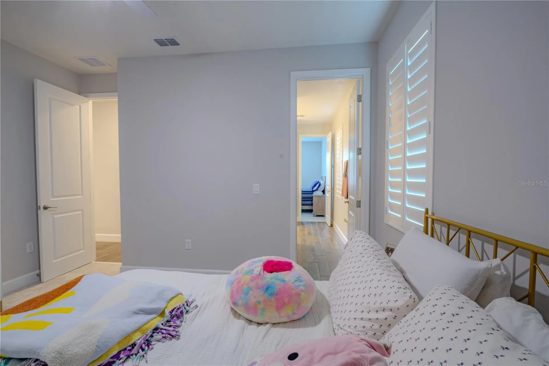 132 Lake Drive Oviedo FL 32765