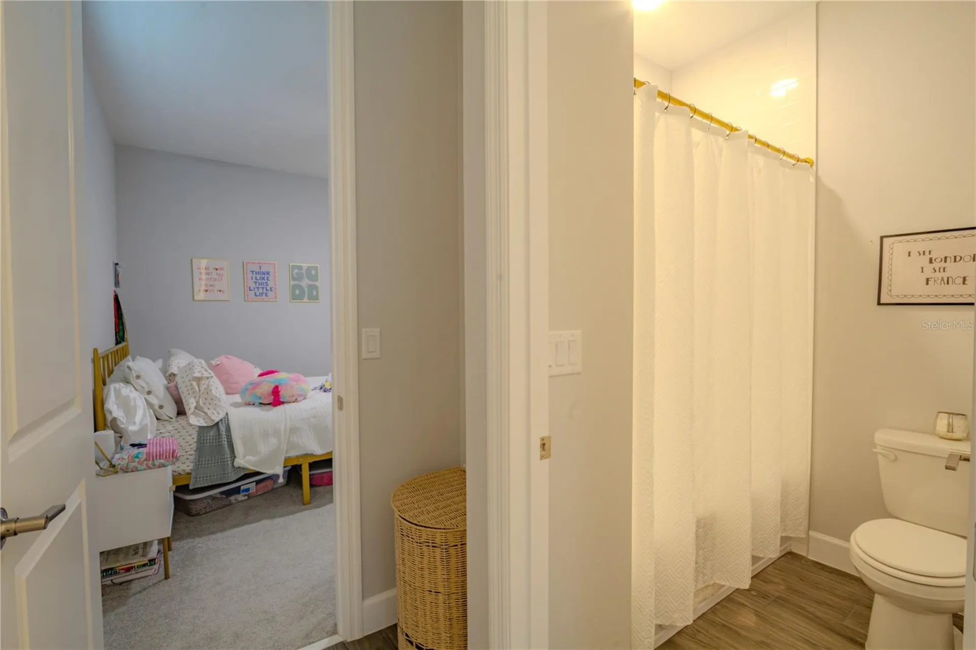 132 Lake Drive Oviedo FL 32765