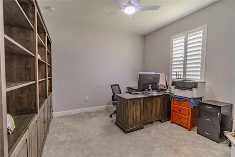 132 Lake Drive Oviedo FL 32765