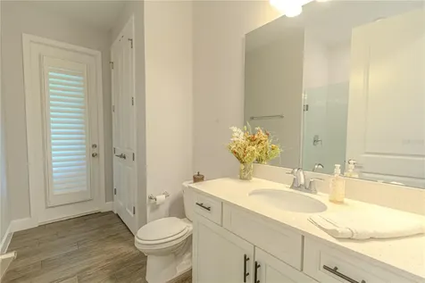 132 Lake Drive Oviedo FL 32765