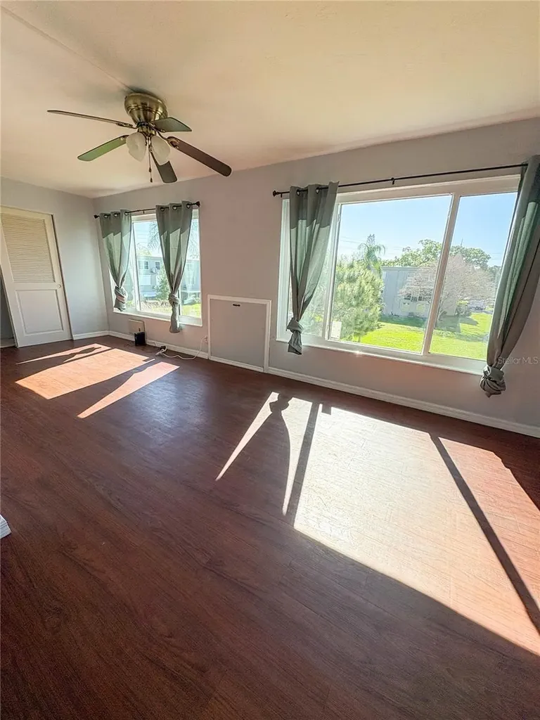 2451 Canadian Way Clearwater FL 33763